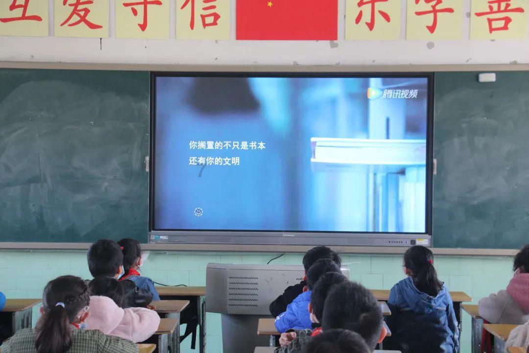 全俄社会舆论研究中心：47%的俄罗斯人对列宁持相当积极的态度